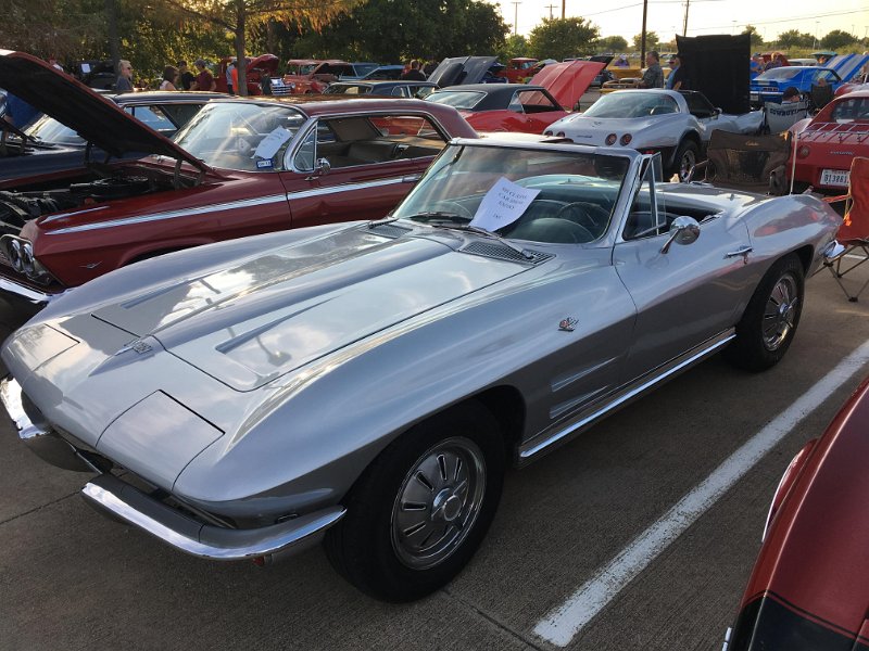 20180902 190839 - Fat Daddys Car Show.jpg